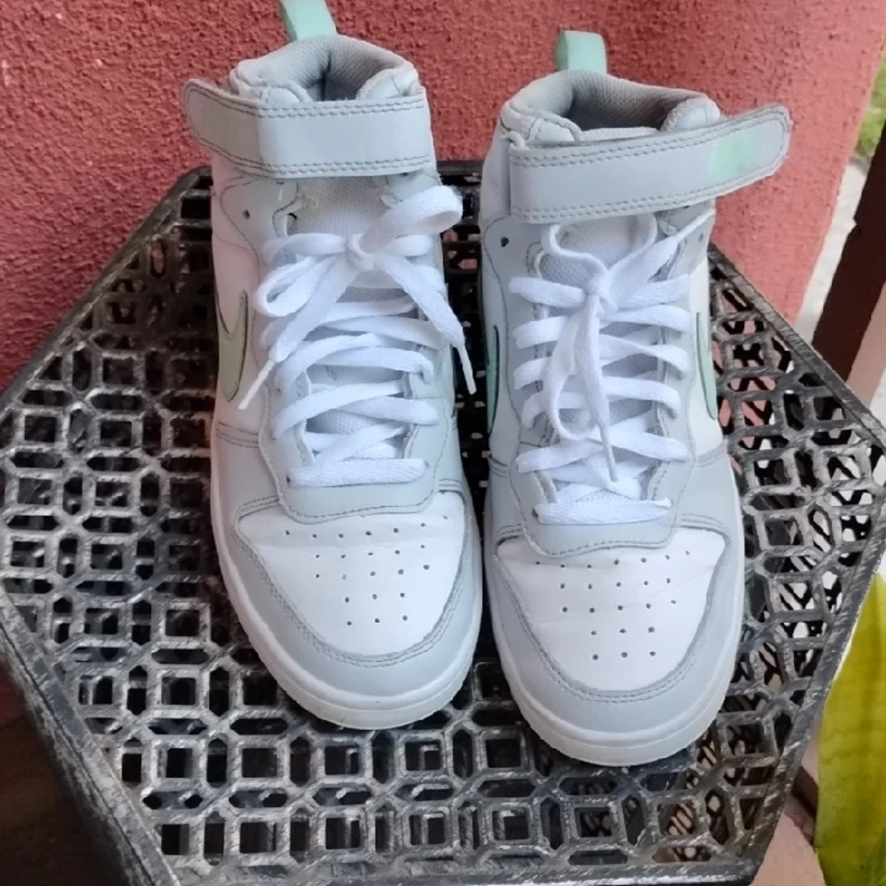 Nike Y Sneakers - White, Gray, Mint